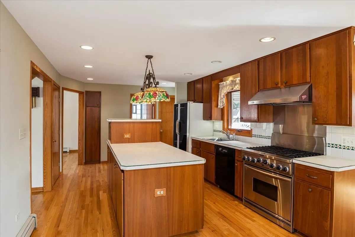3625 W 104th Street IL