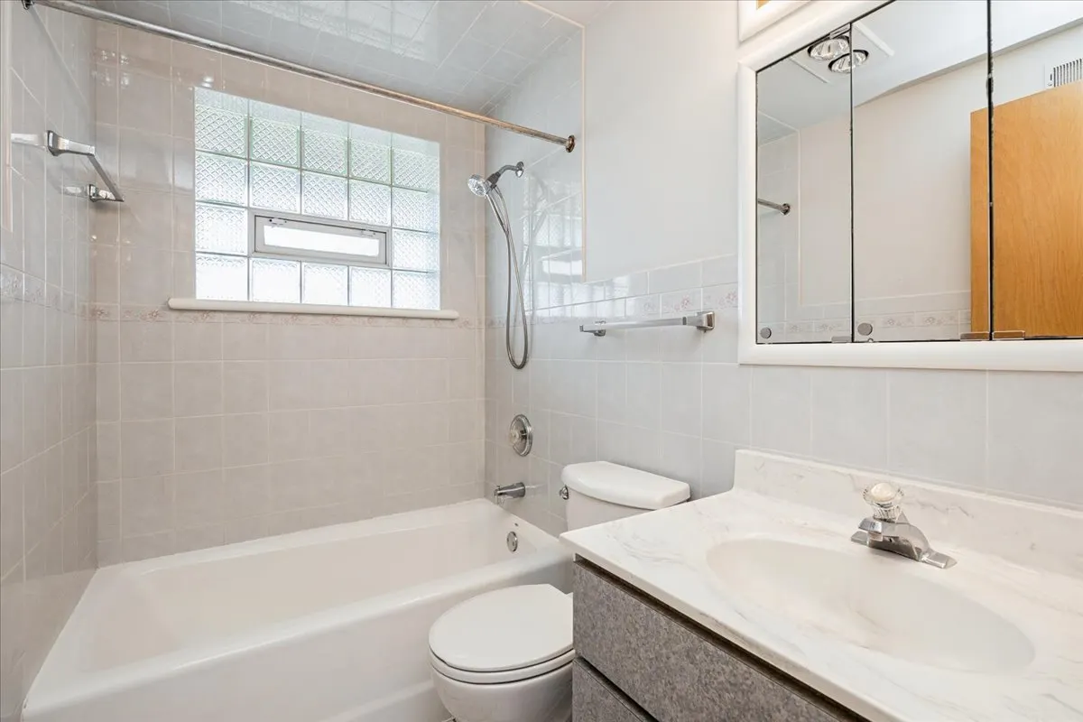 3625 W 104th Street IL