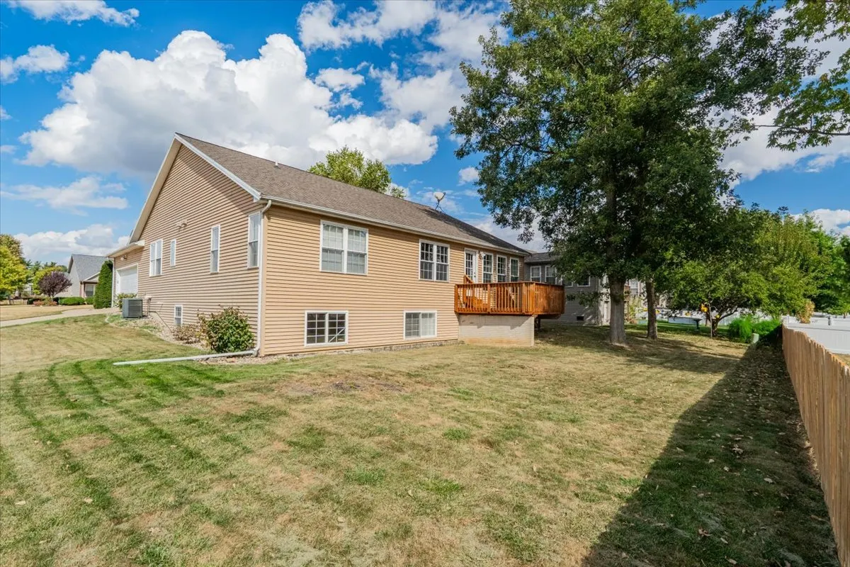 1008 Wittenwoods Drive IL