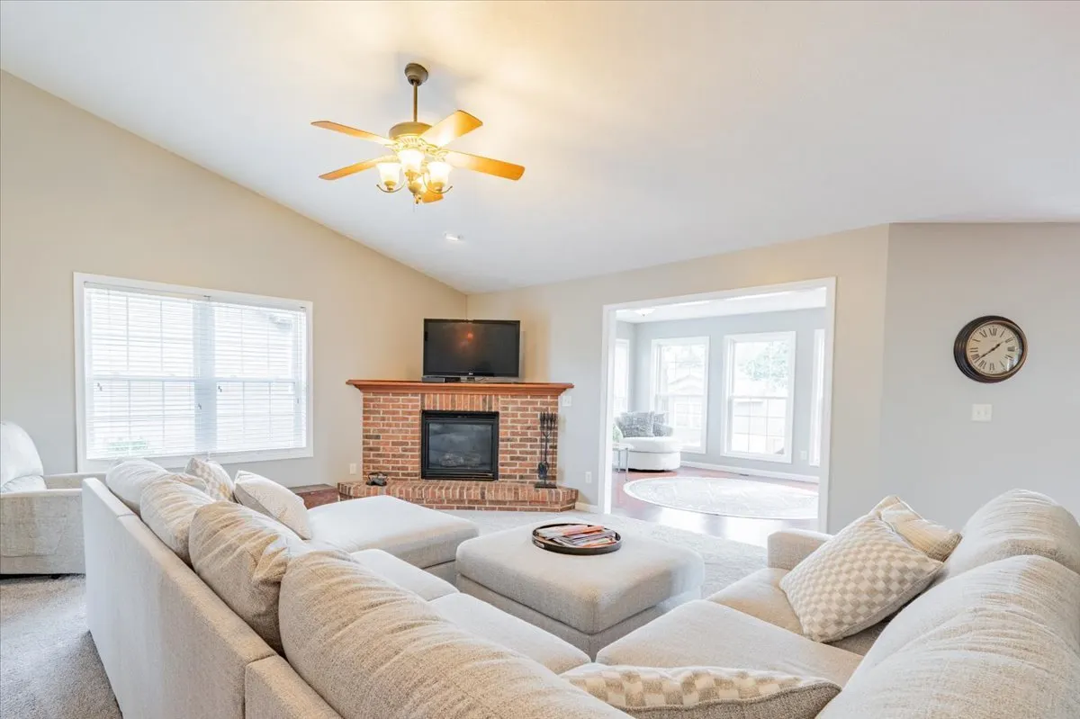 1008 Wittenwoods Drive IL
