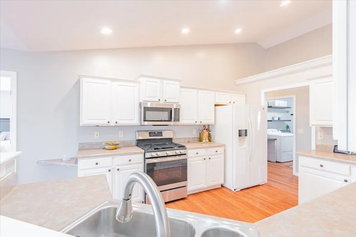 1008 Wittenwoods Drive IL