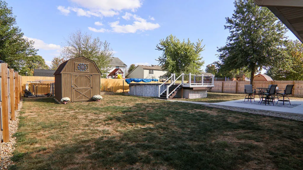 1009 N Possum Trail IL