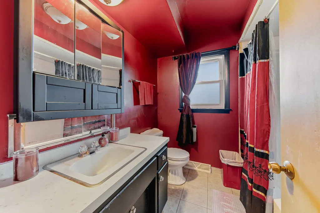 452 E 167th Street IL