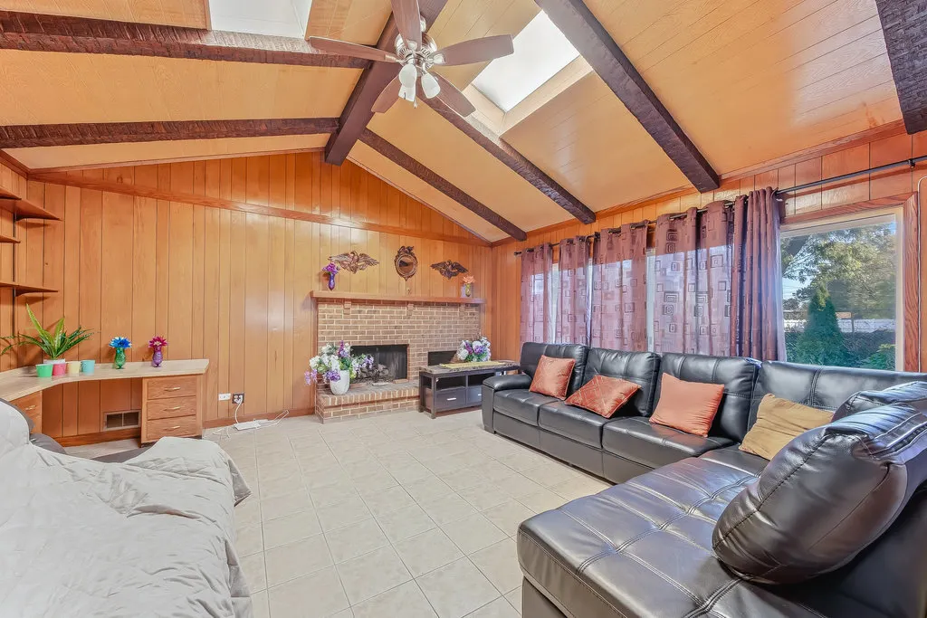 452 E 167th Street IL