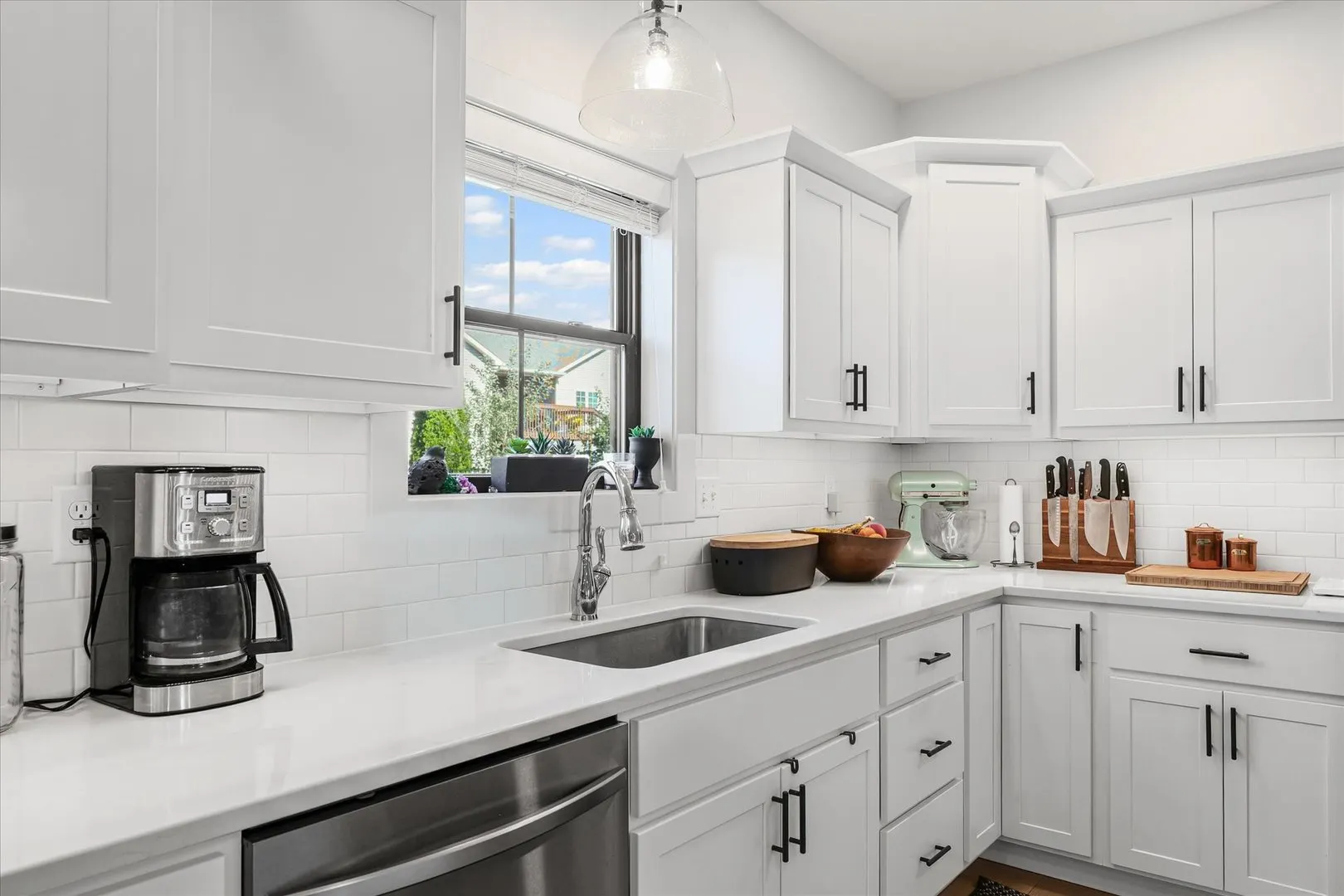 1614 Kassen Avenue IL