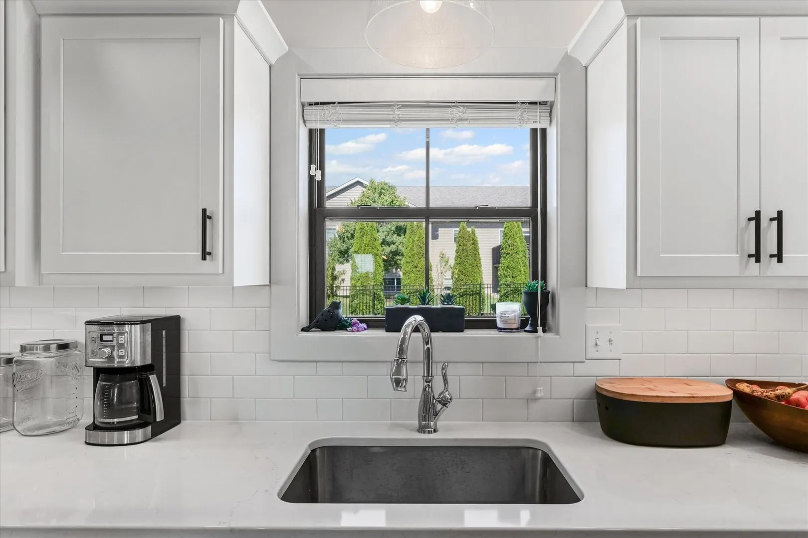 1614 Kassen Avenue IL