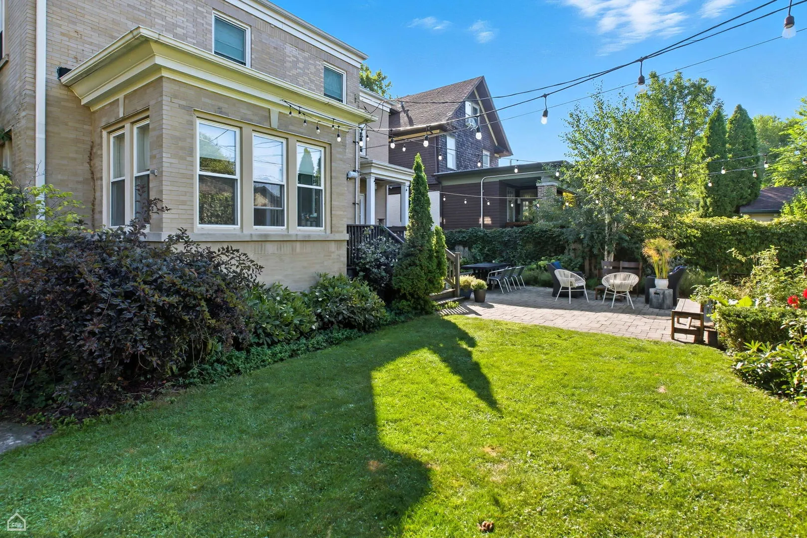 2901 W Sunnyside Avenue IL