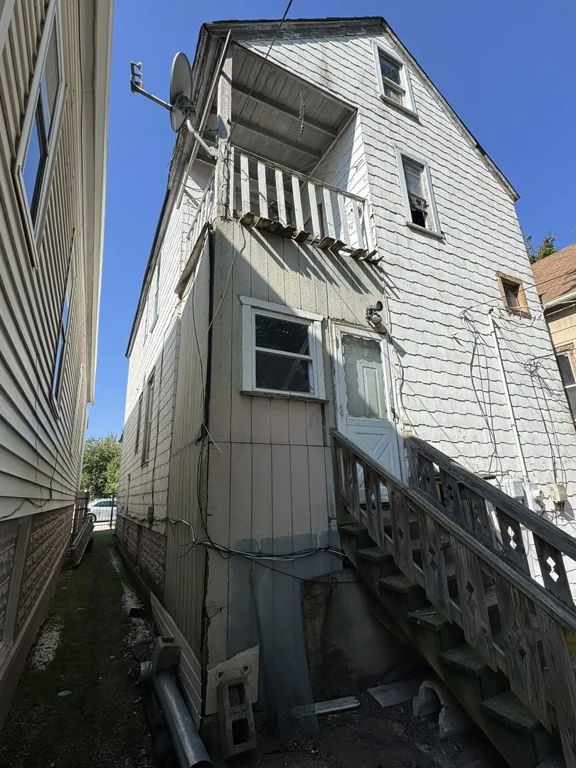 8241 S Burley Avenue IL
