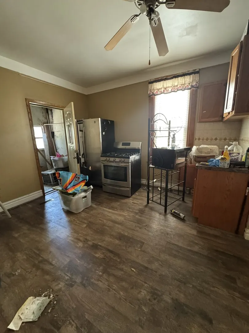 8241 S Burley Avenue IL