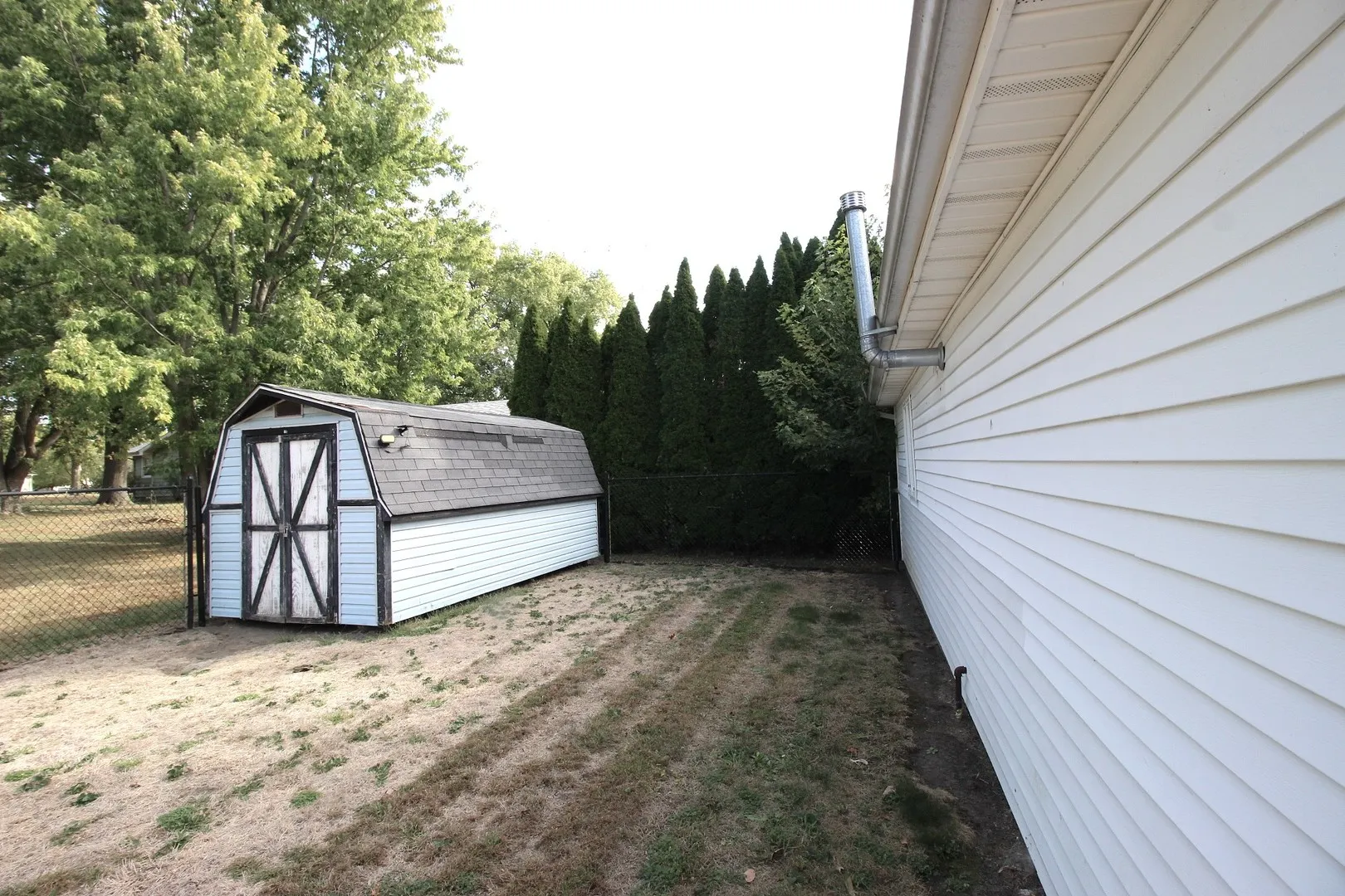 405 N Elm Street IL