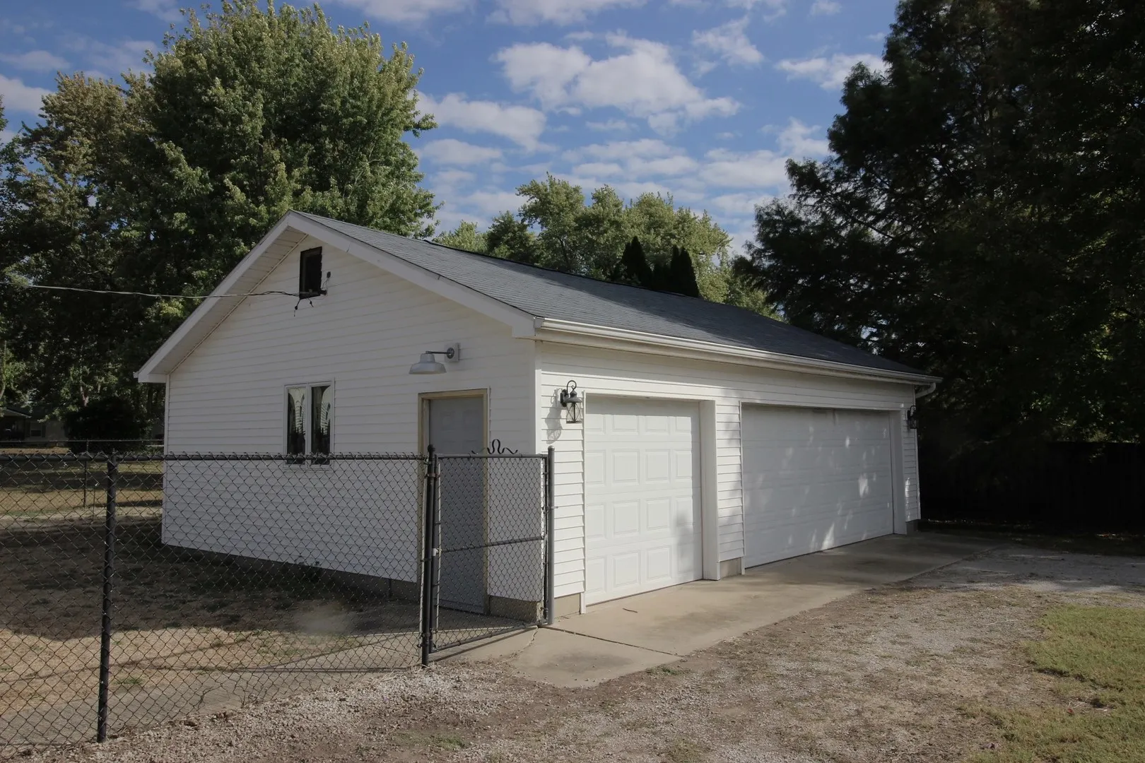 405 N Elm Street IL