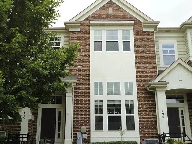 490 Grosvenor Lane IL