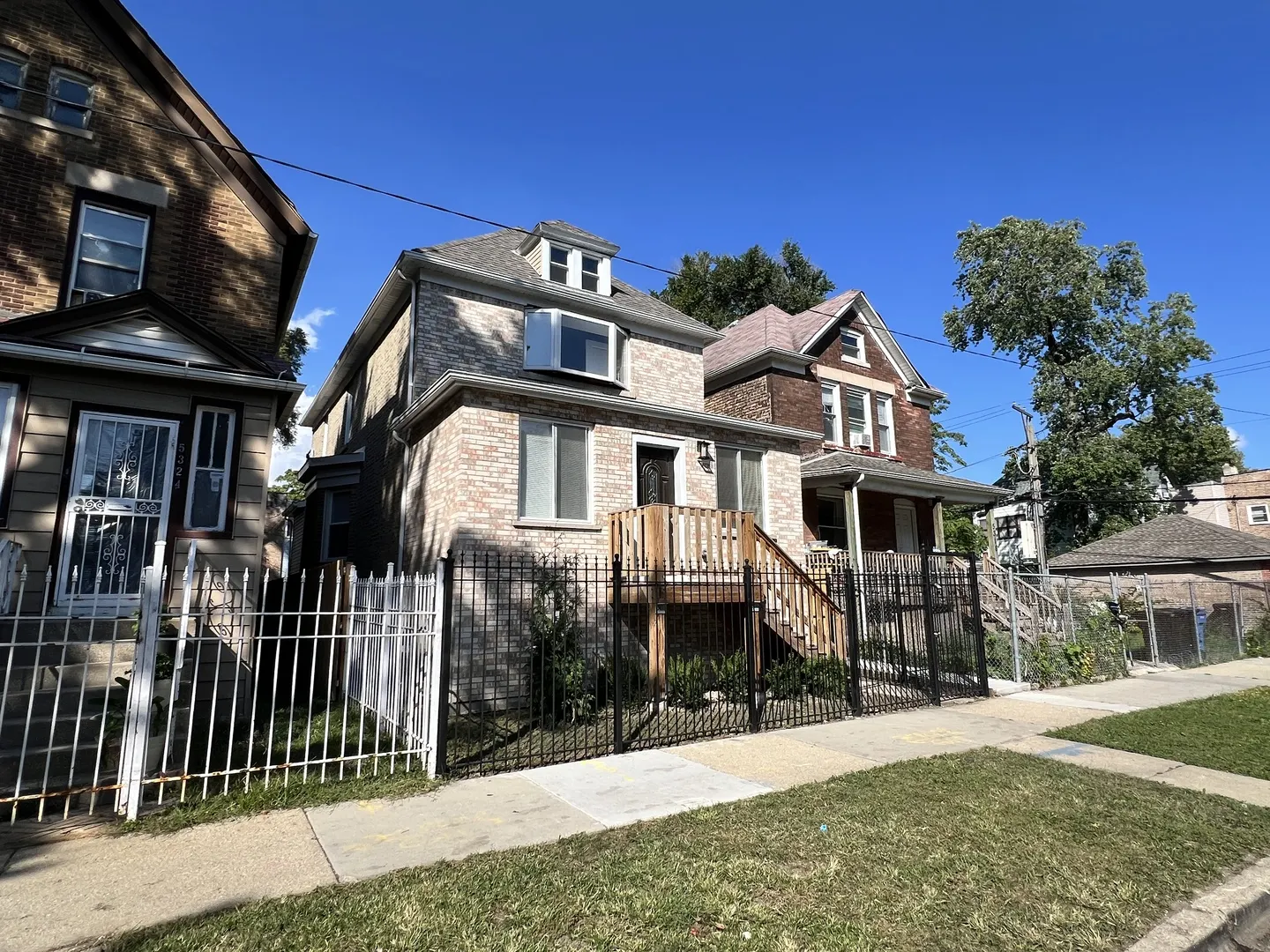 5320 W Ohio Street IL
