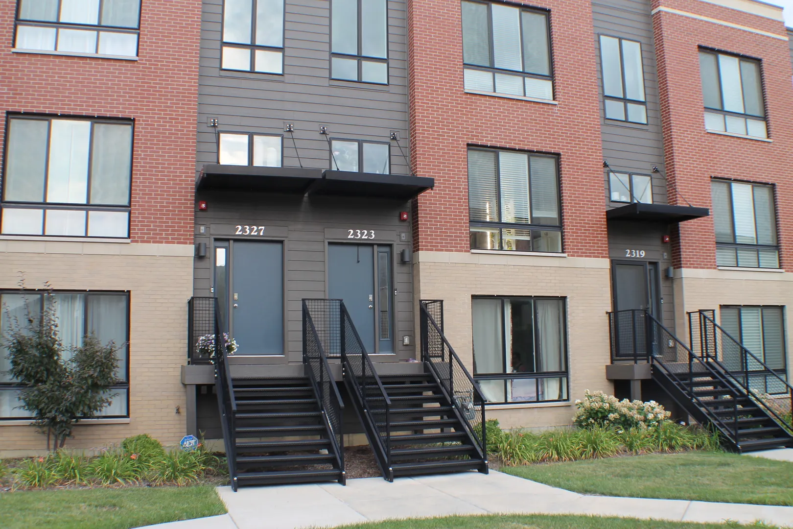 2323 prestige Place 1 IL