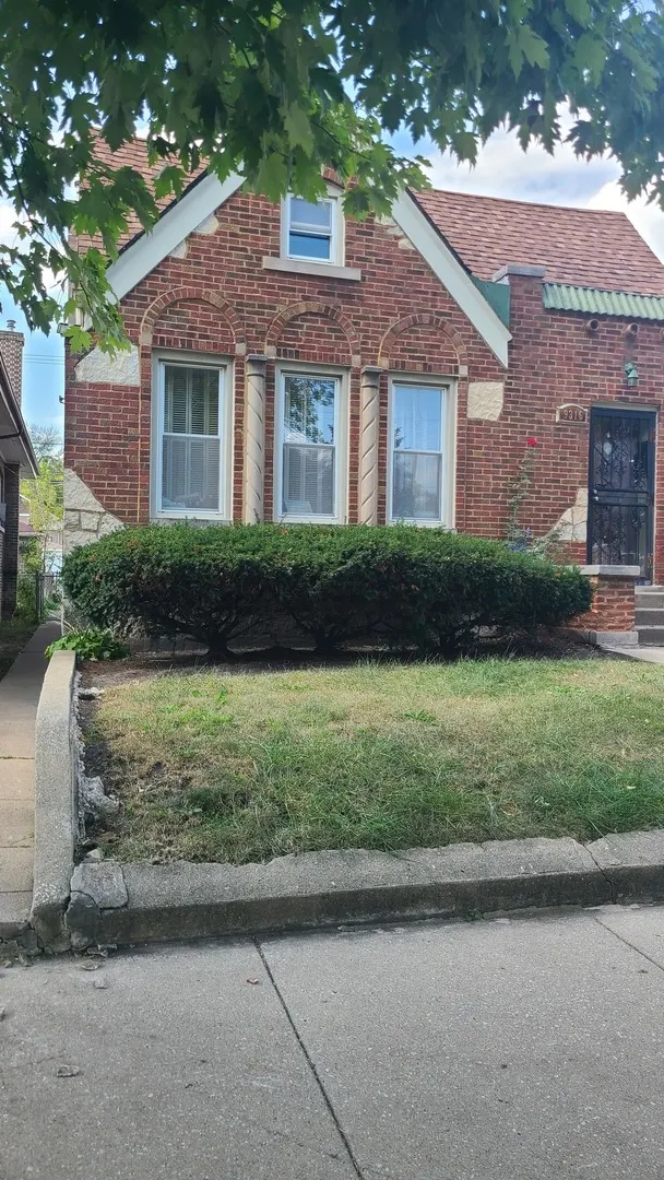 9316 S May Street IL
