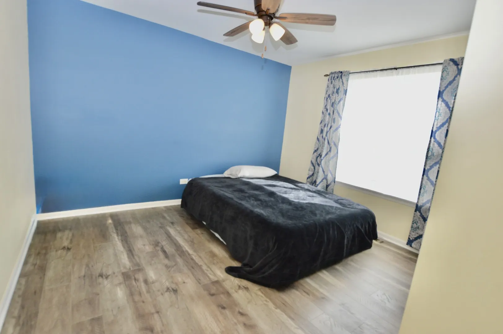 1703 Cashel Lane IL
