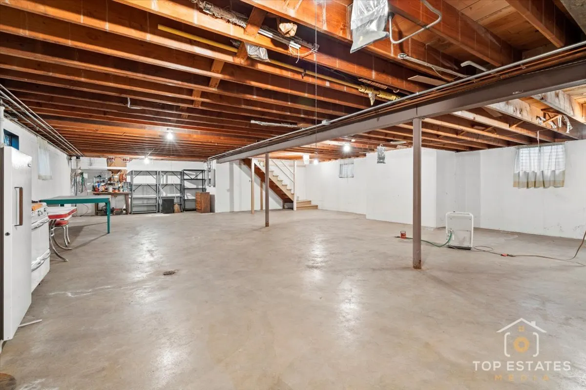 980 Apple Creek Lane IL