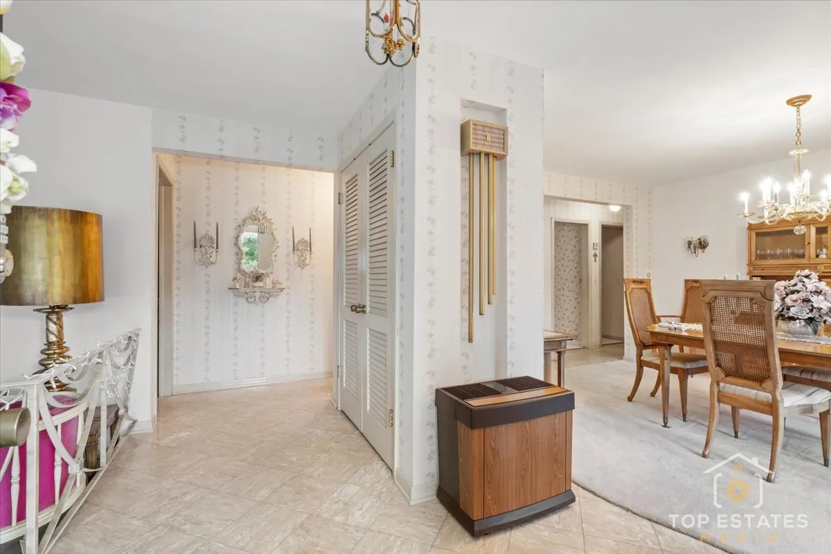 980 Apple Creek Lane IL