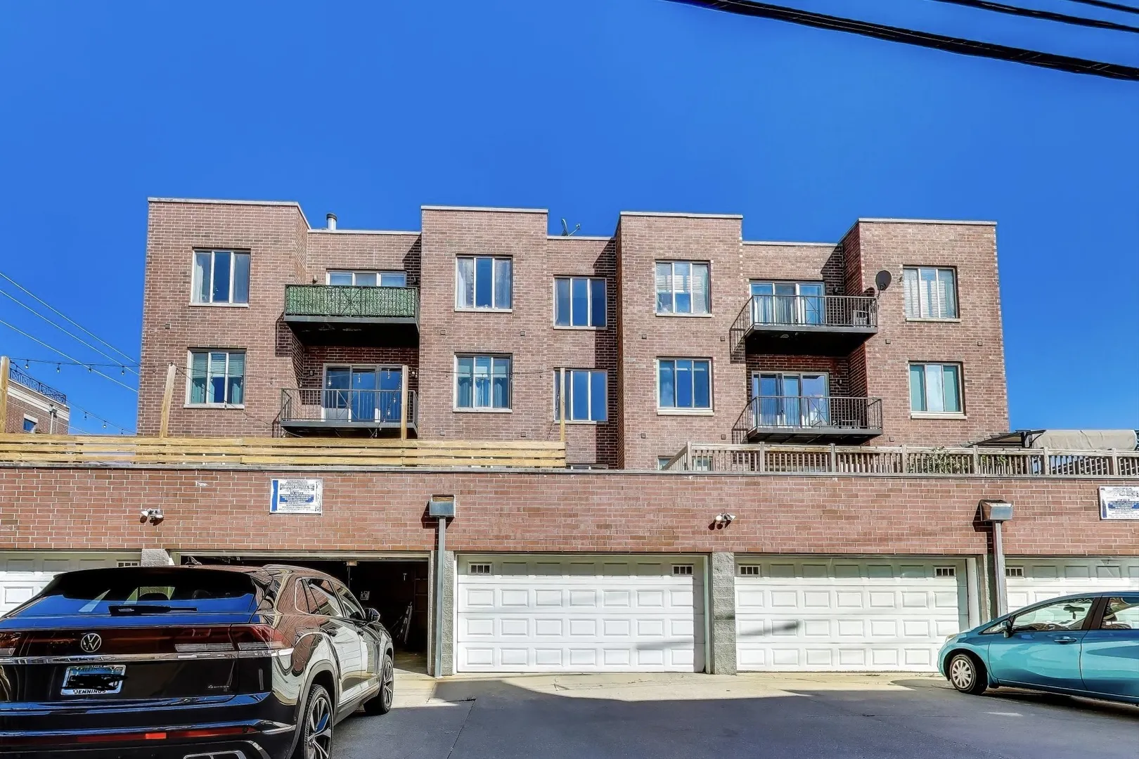 5250 N Lincoln Avenue 3C IL