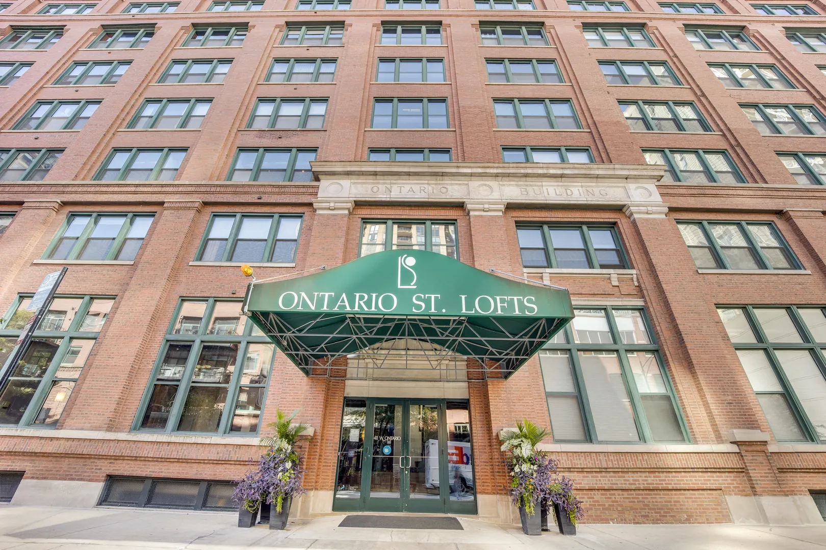 411 W ONTARIO Street 426 IL