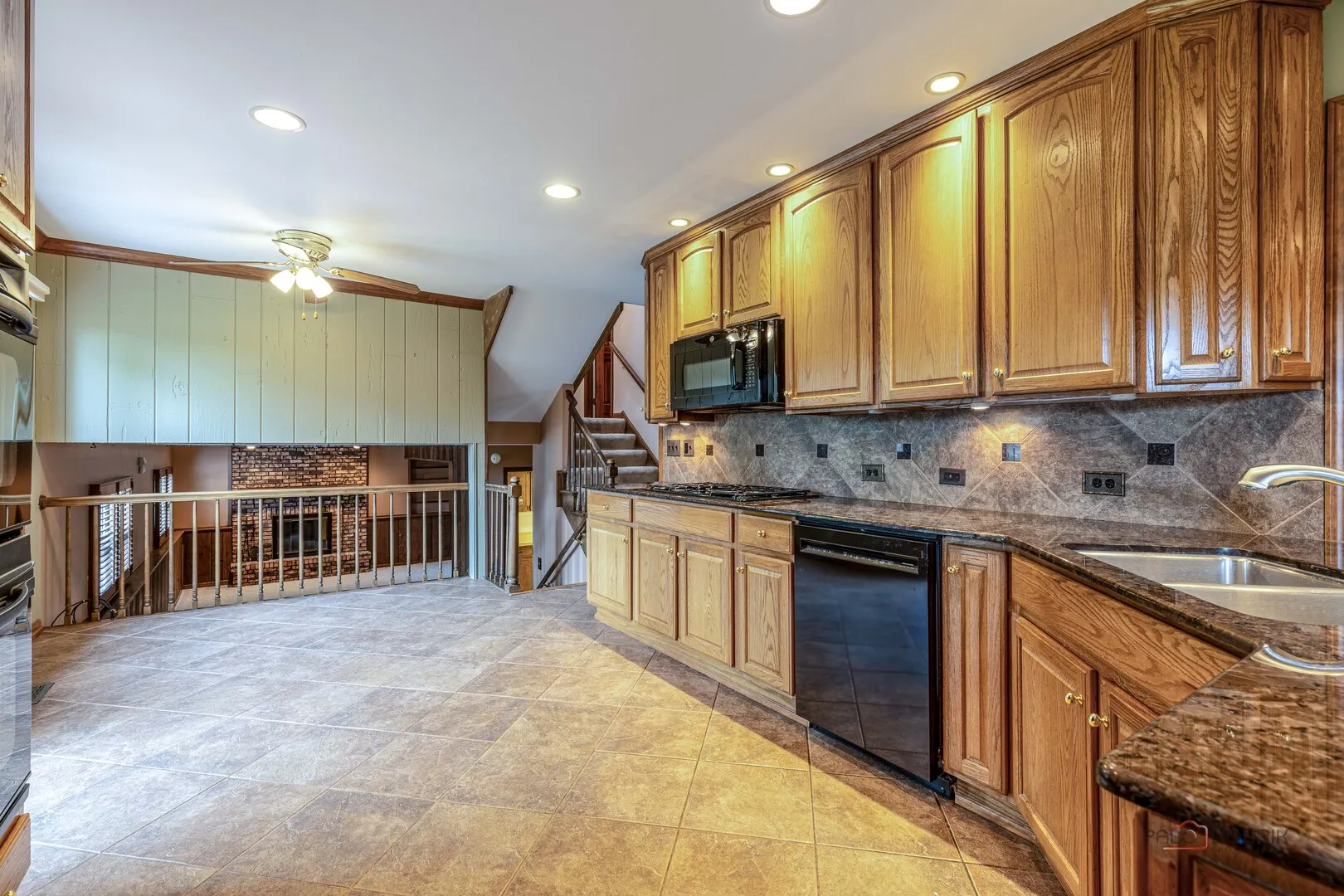 1137 Pine Tree Lane IL