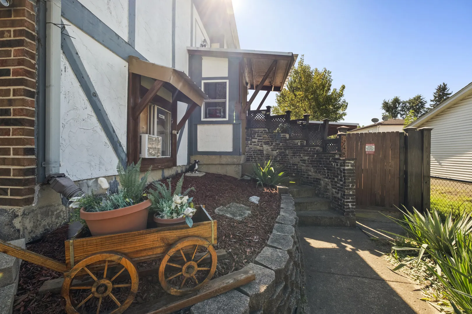 545 Old Stone Road IL