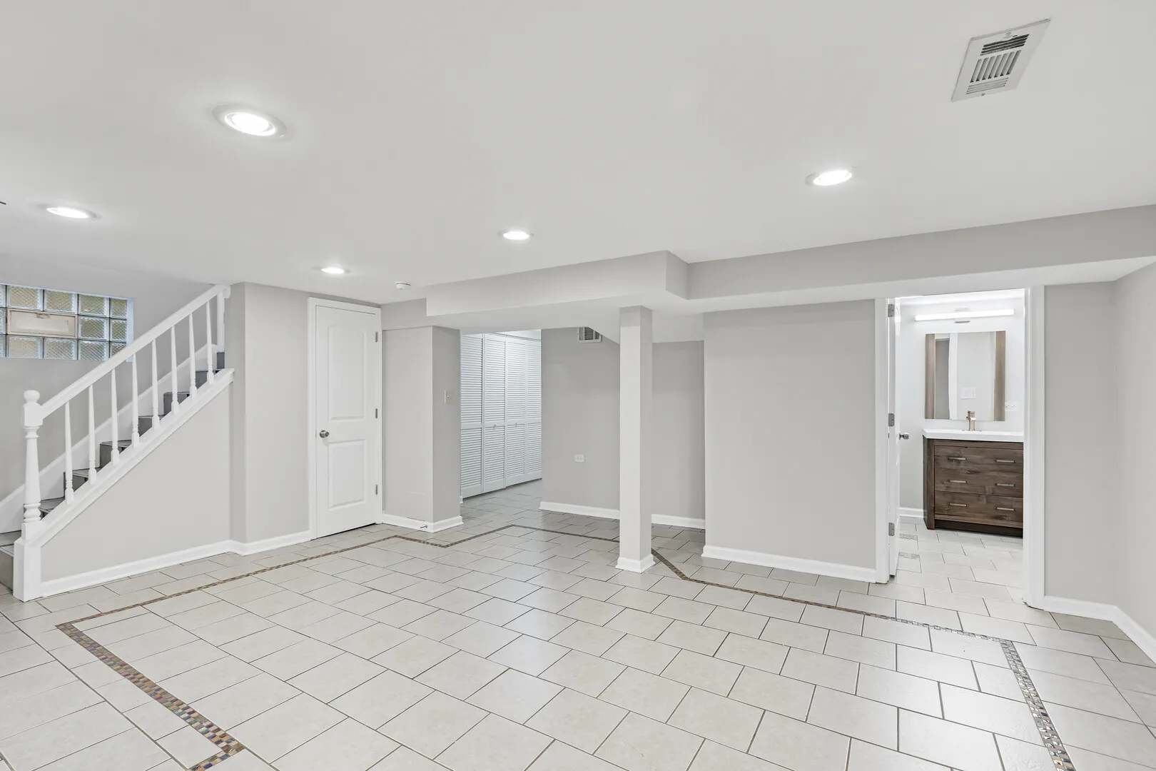 10106 S VERNON Avenue IL