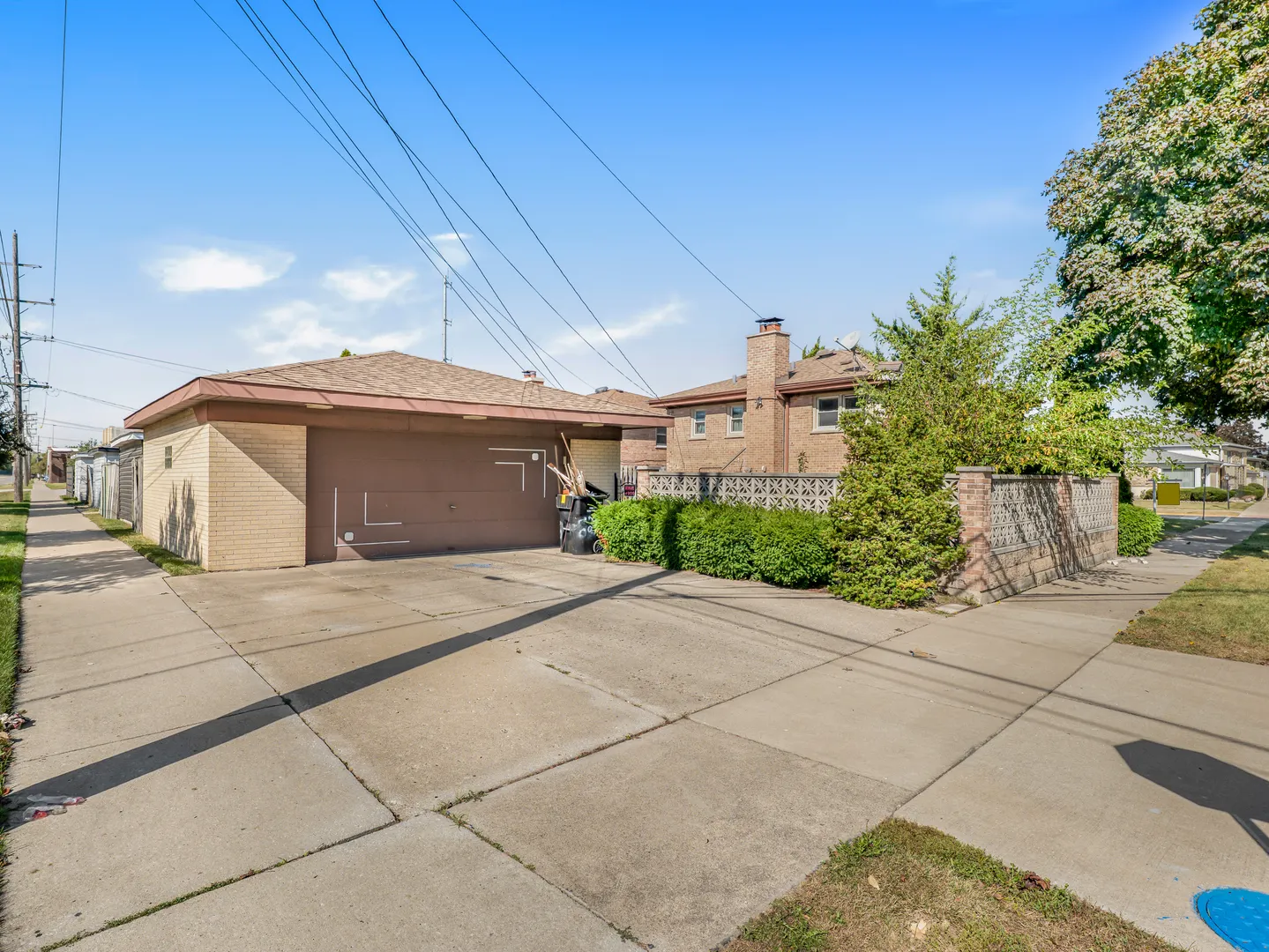 8255 W Agatite Avenue IL