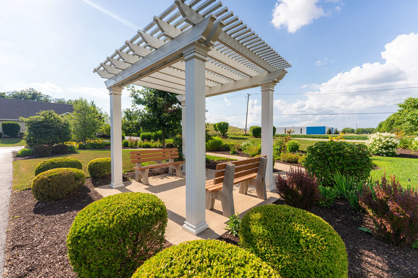 2182 Waterbury Lane E 2182 IL