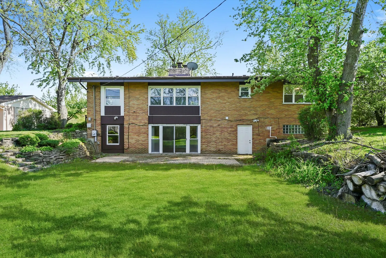 2747 Perry Road IL