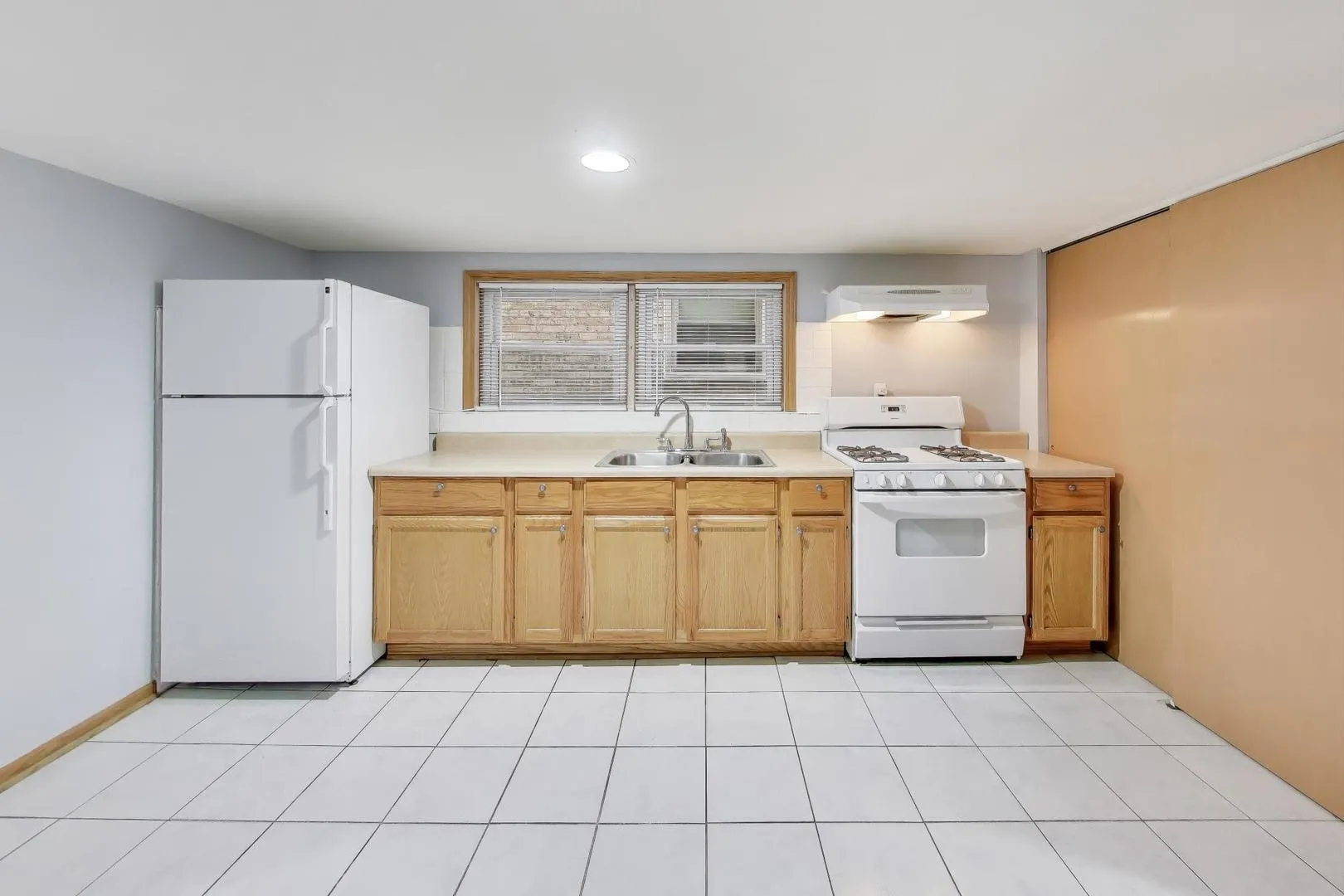 5428 N Central Avenue Garden IL