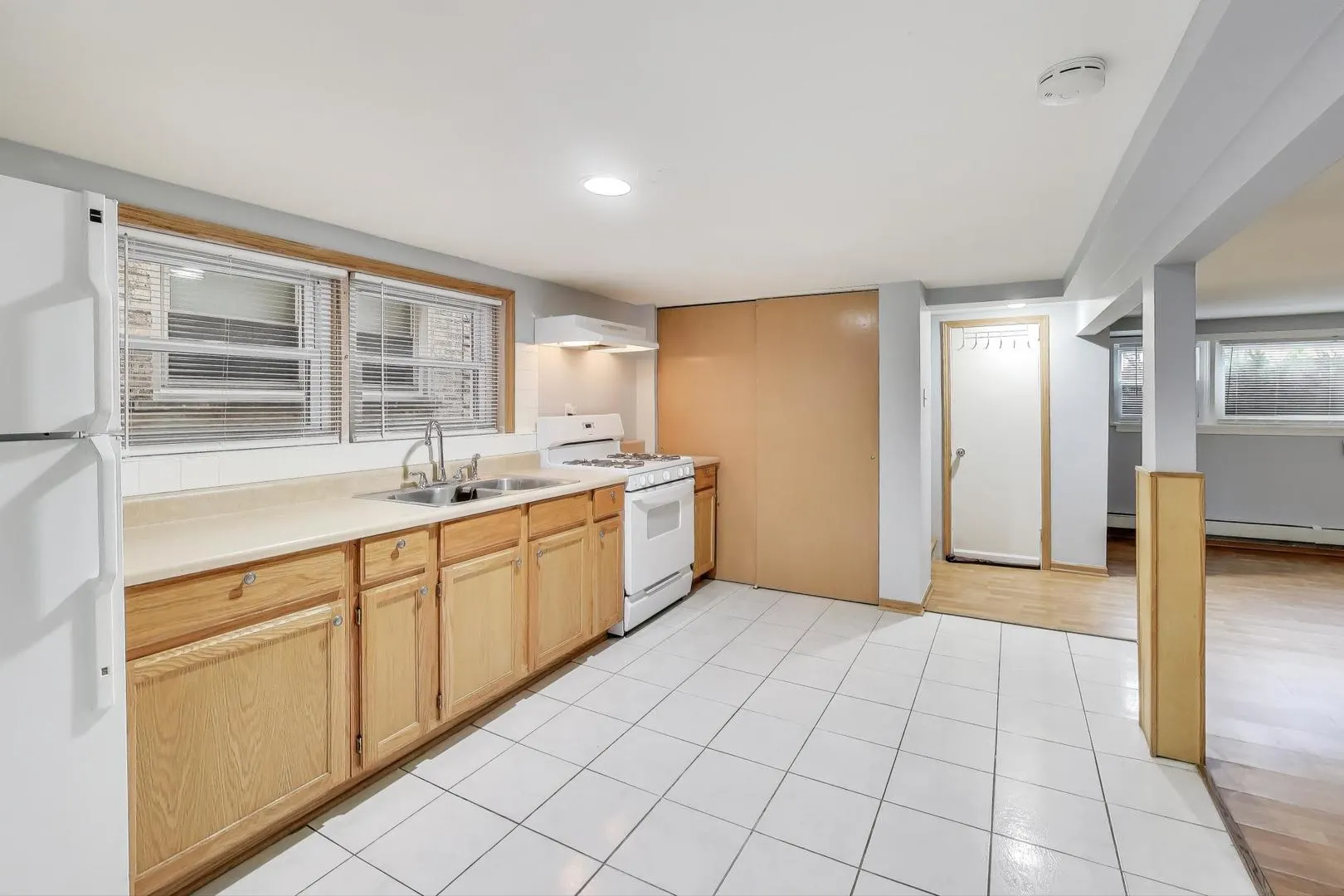 5428 N Central Avenue Garden IL