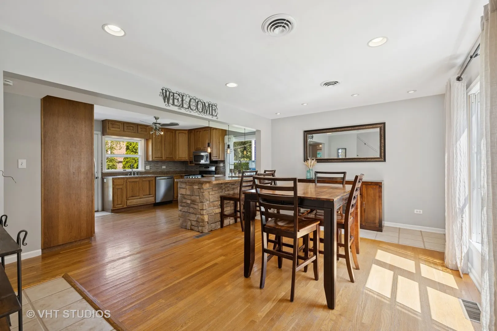 362 Oxford Lane IL