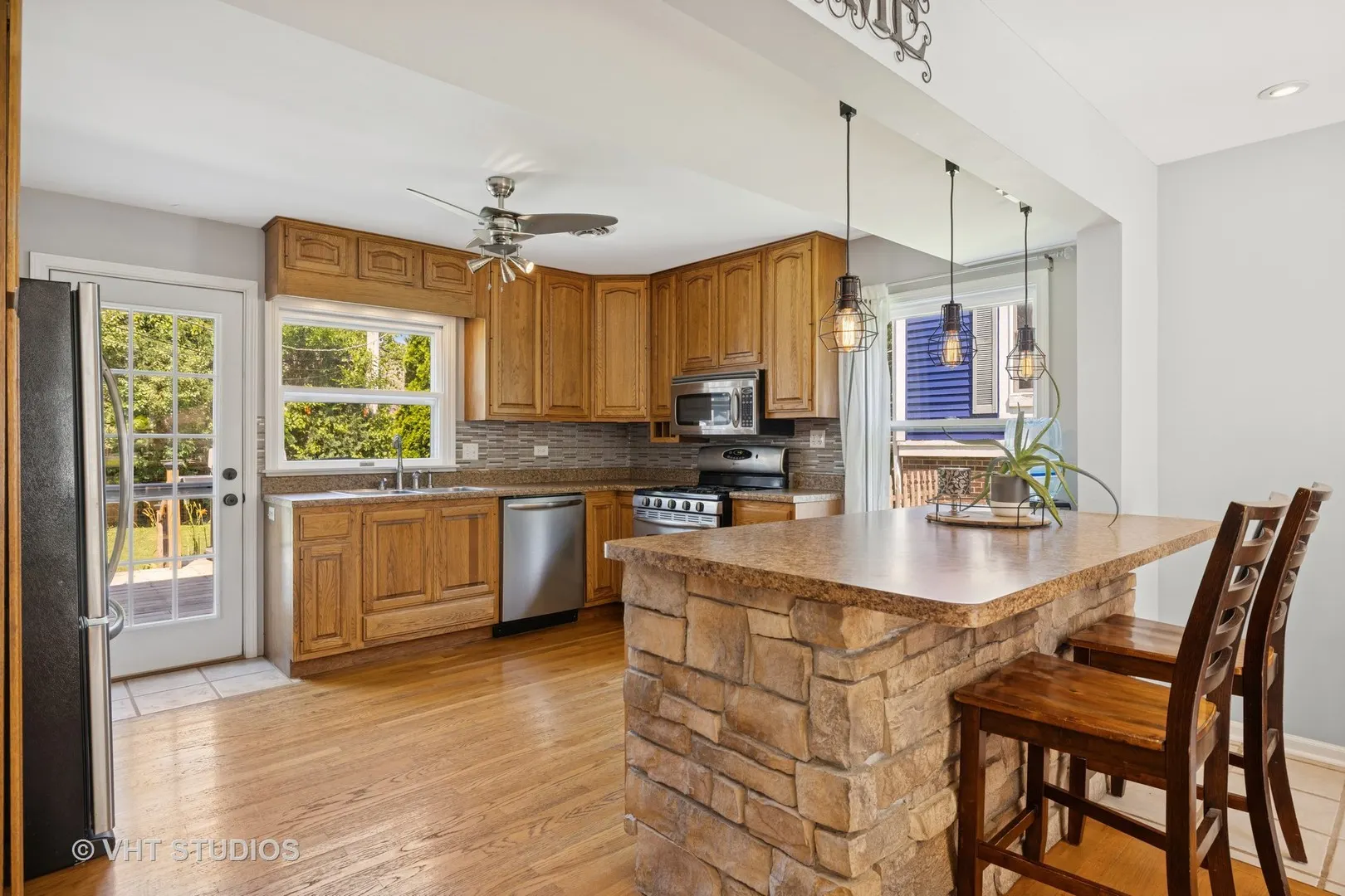 362 Oxford Lane IL