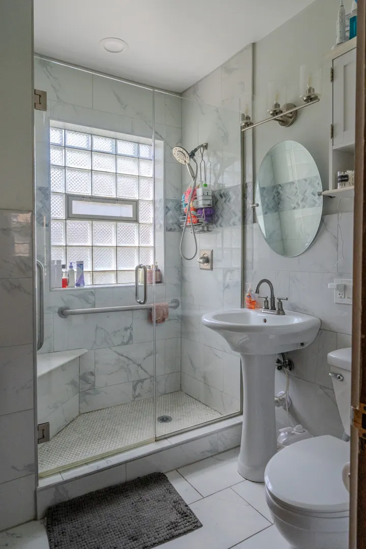1235 W 96th Street IL
