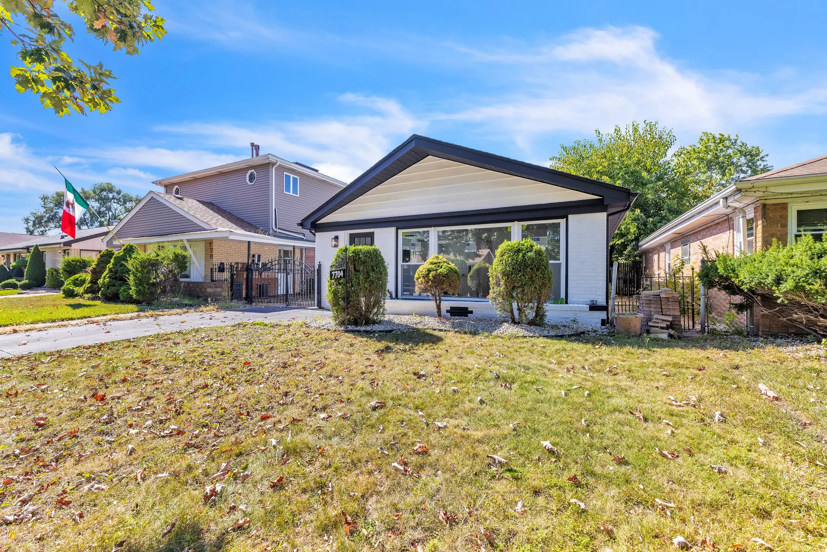 7704 S Kilpatrick Avenue IL
