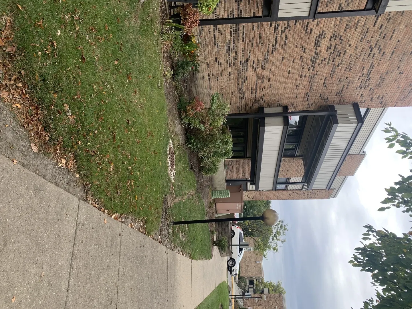 1813 Hemlock Place 107 IL