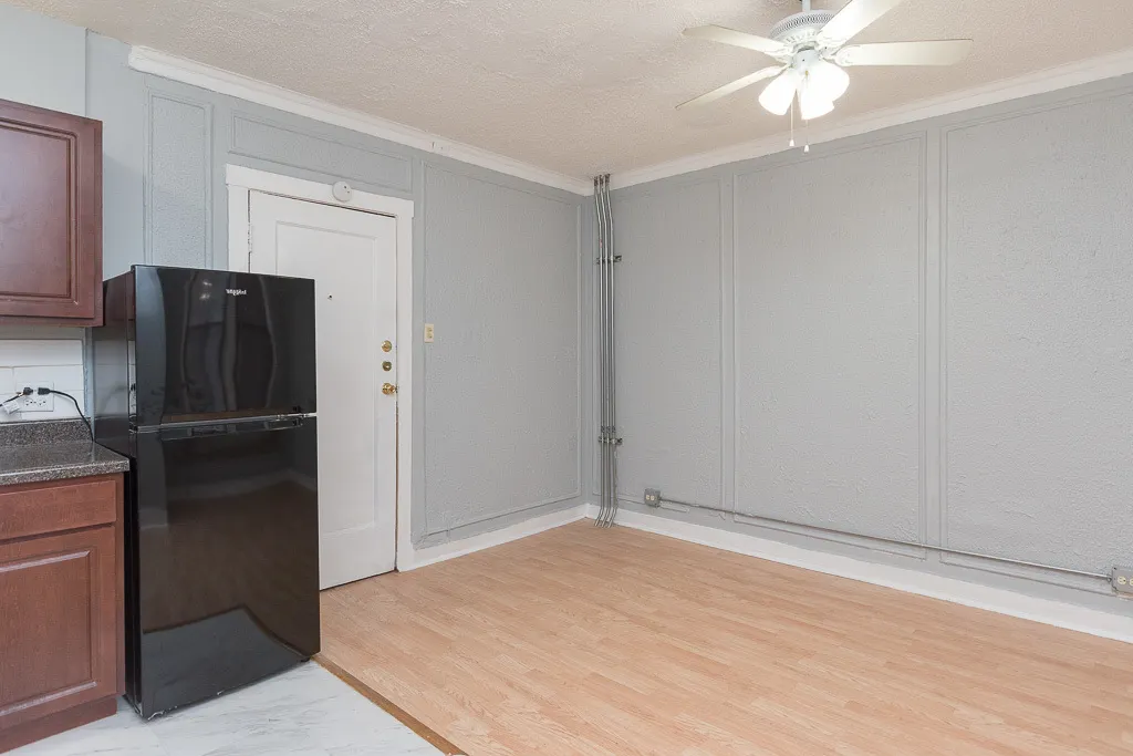 4735 N Beacon Street 314 IL
