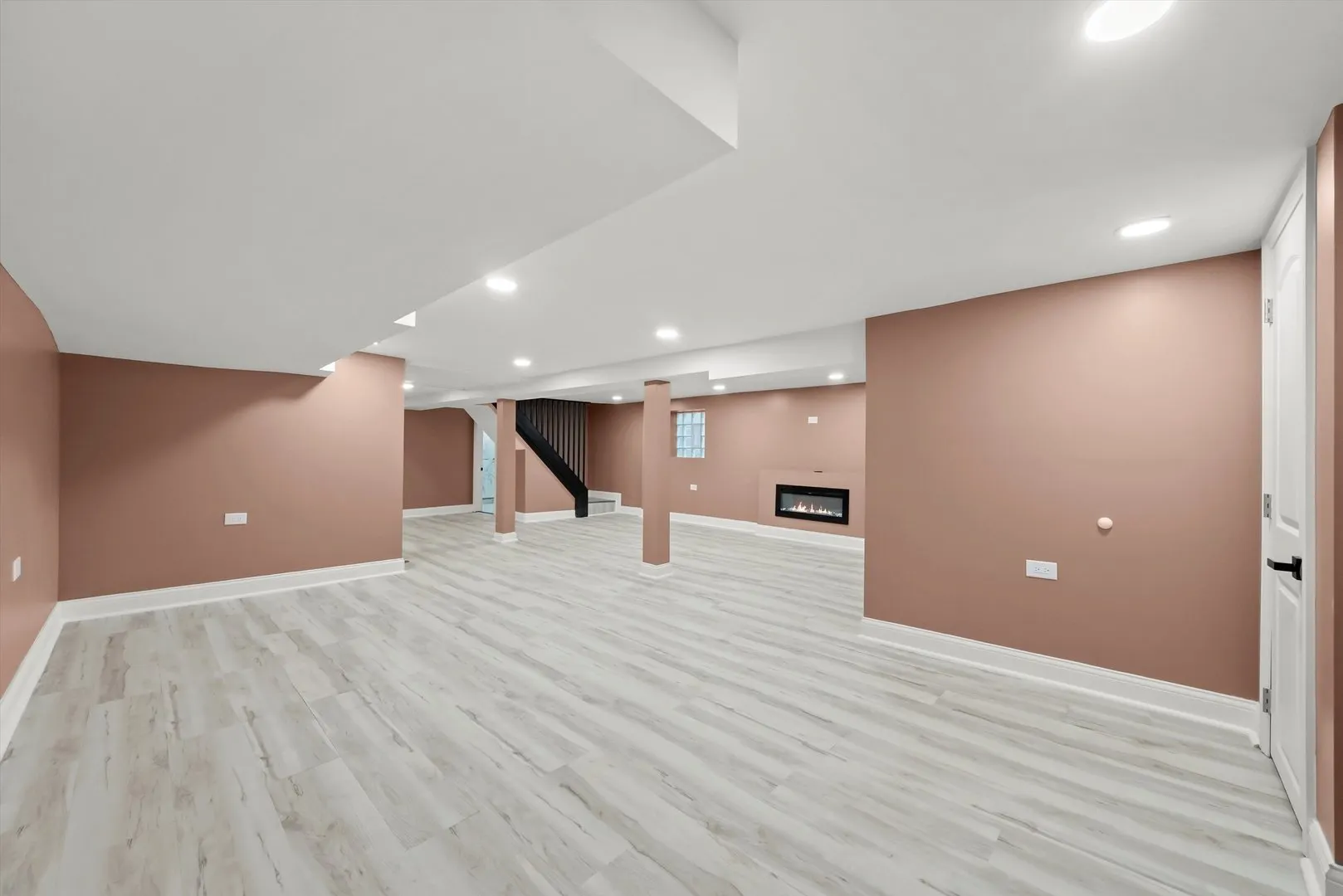 7627 S Ridgeland Avenue IL