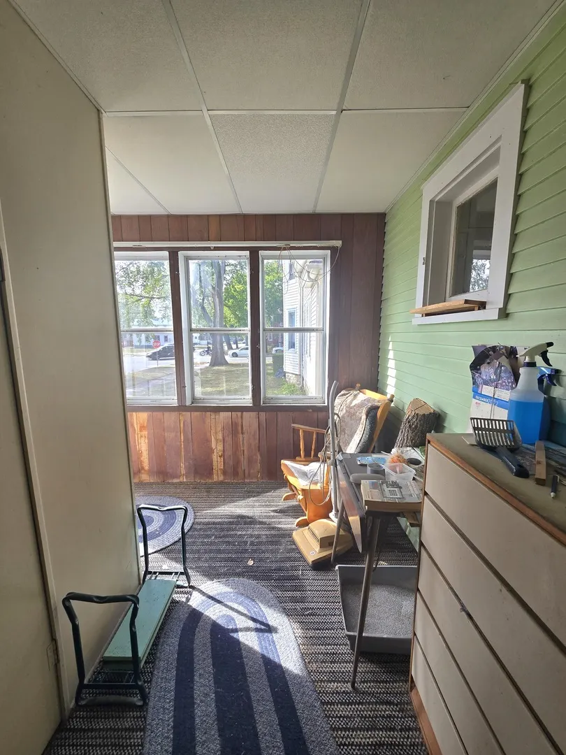 157-159 W Hickory Street IL