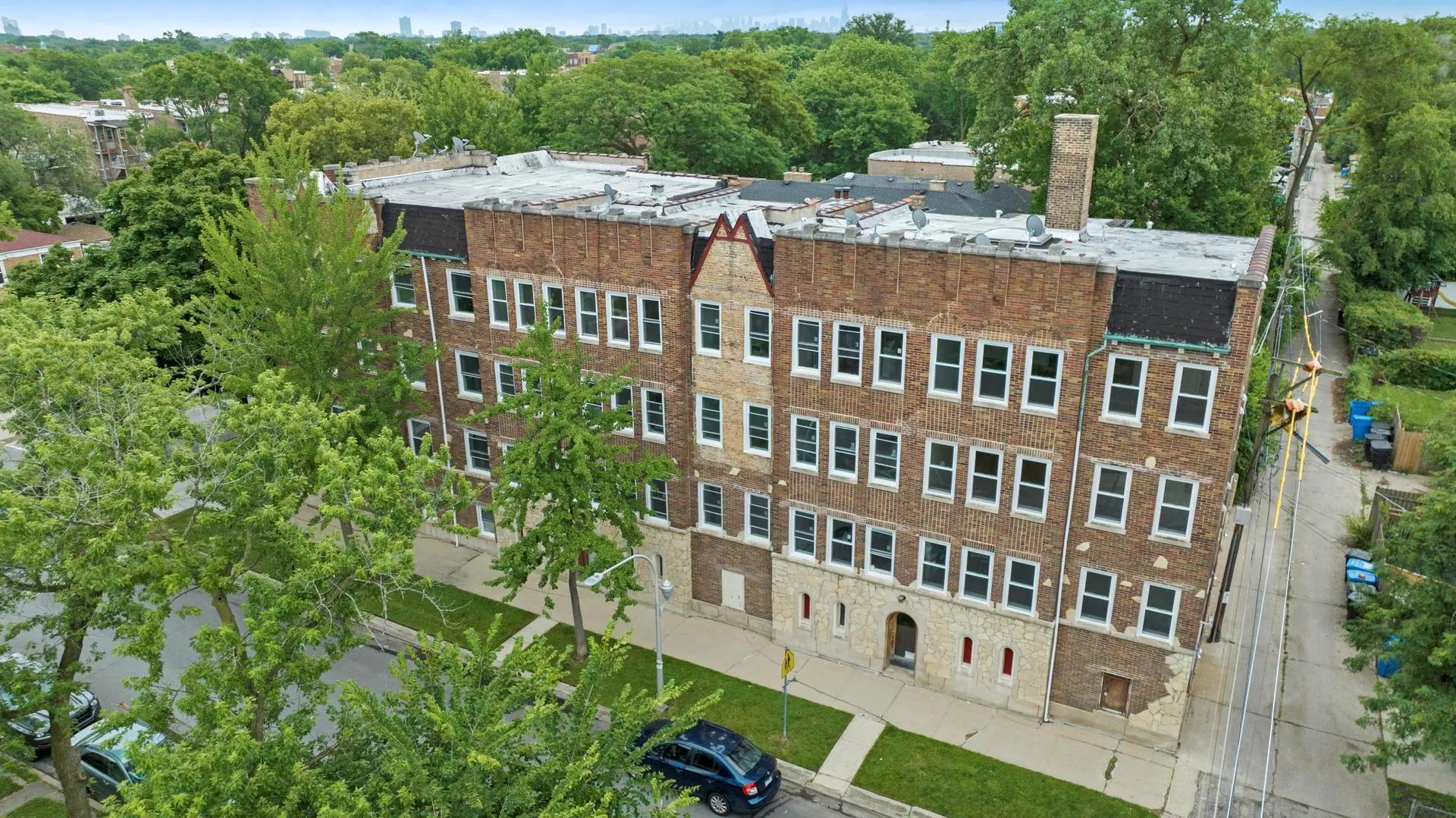 3035 W Rosemont Avenue 3 IL
