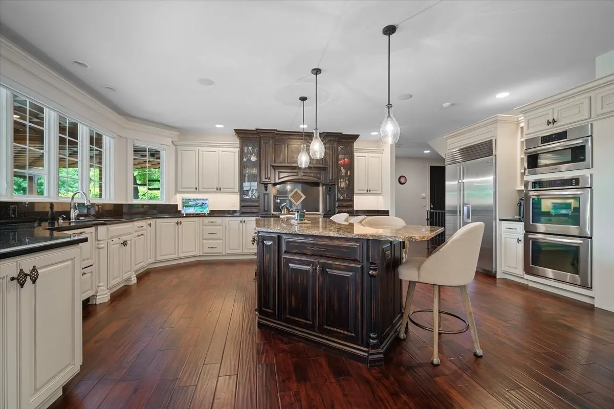 12 Worthington Court IL
