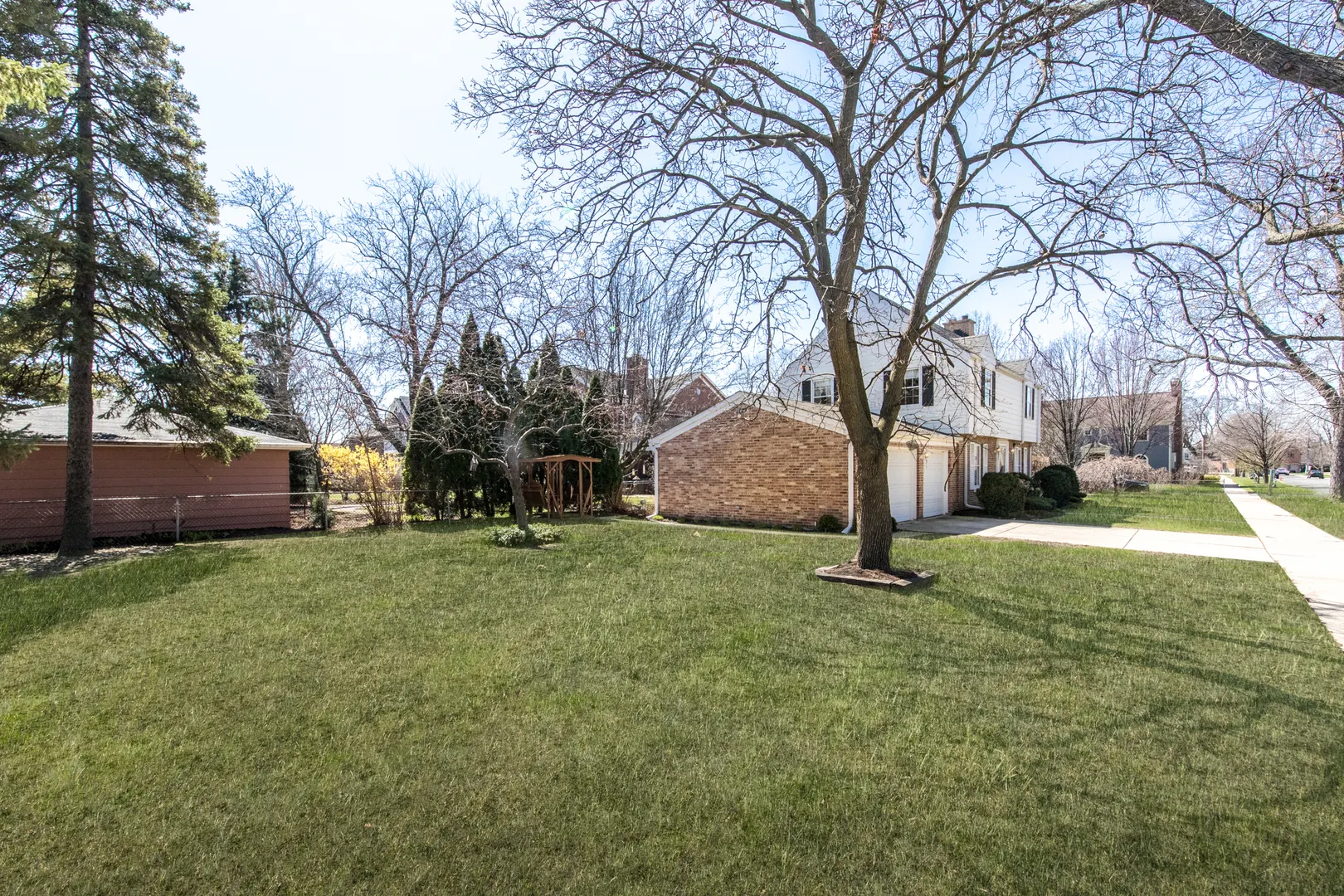 829 Hastings Street IL