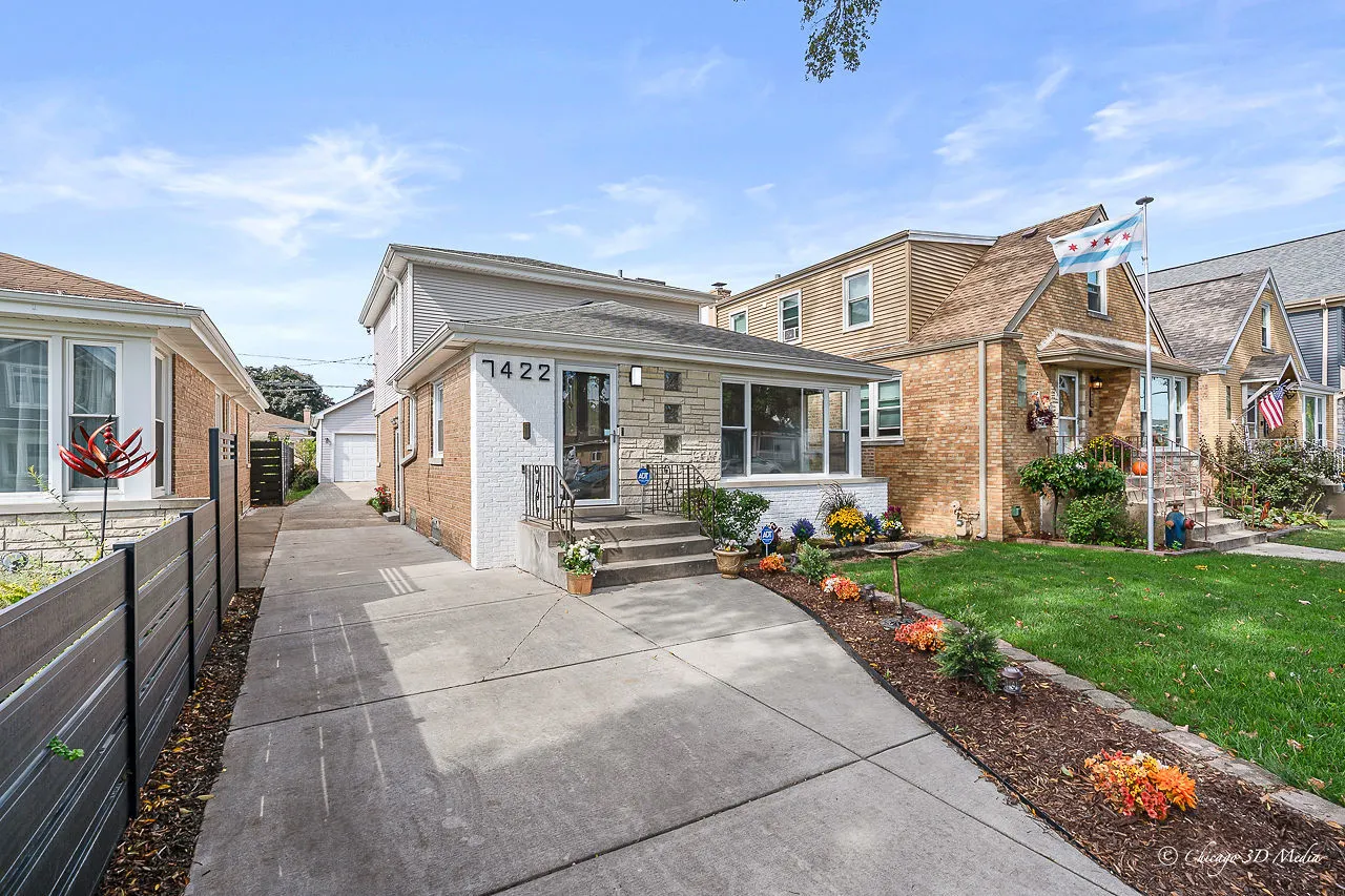 7422 N Olcott Avenue IL