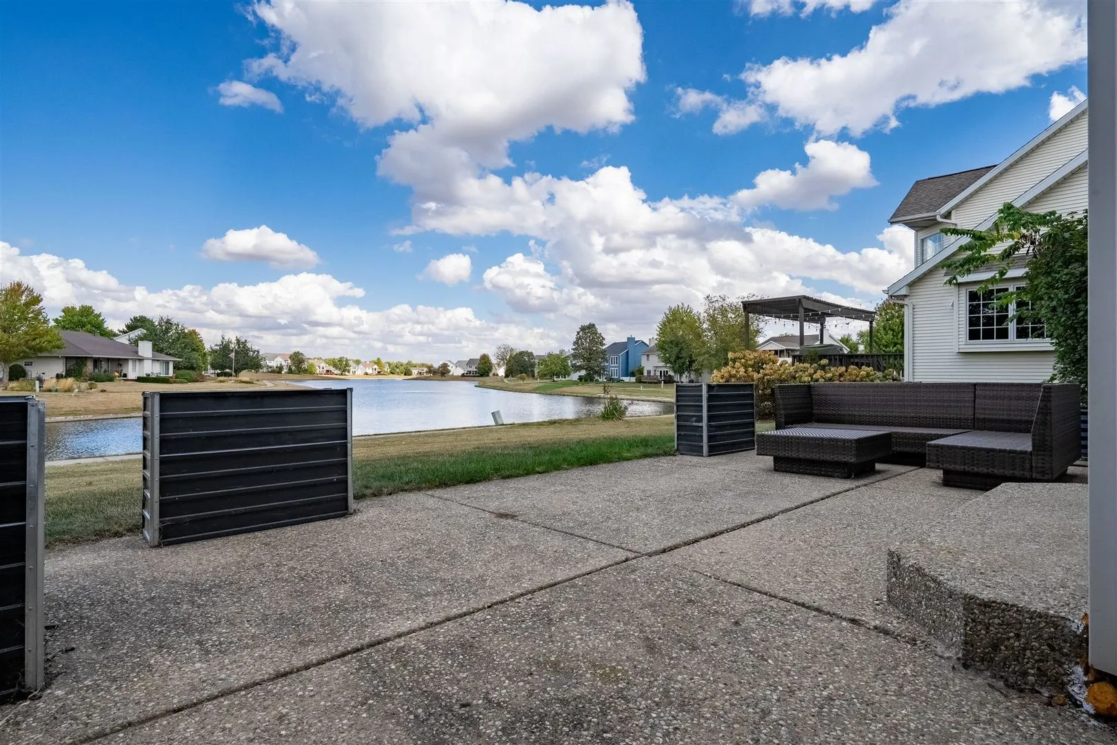 10 Prenzler Drive IL