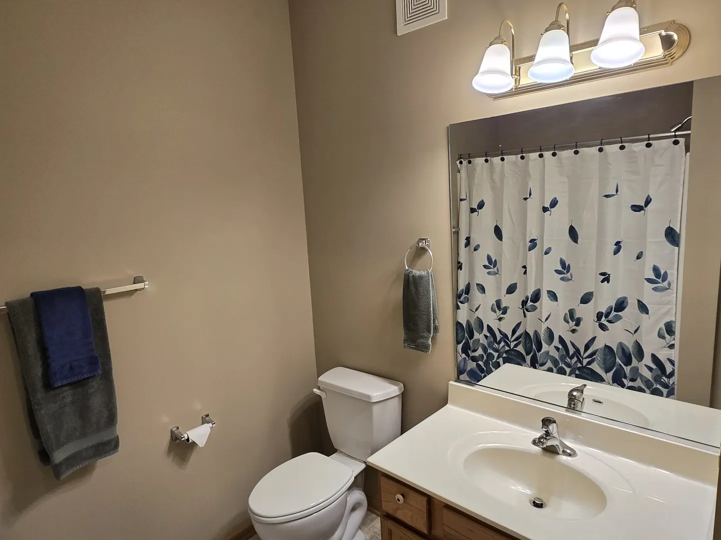 801 N Mclean Boulevard 122 IL