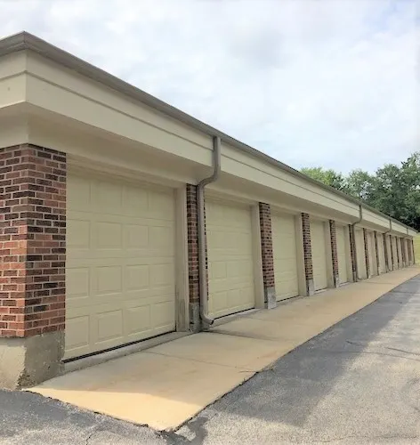 801 N Mclean Boulevard 122 IL
