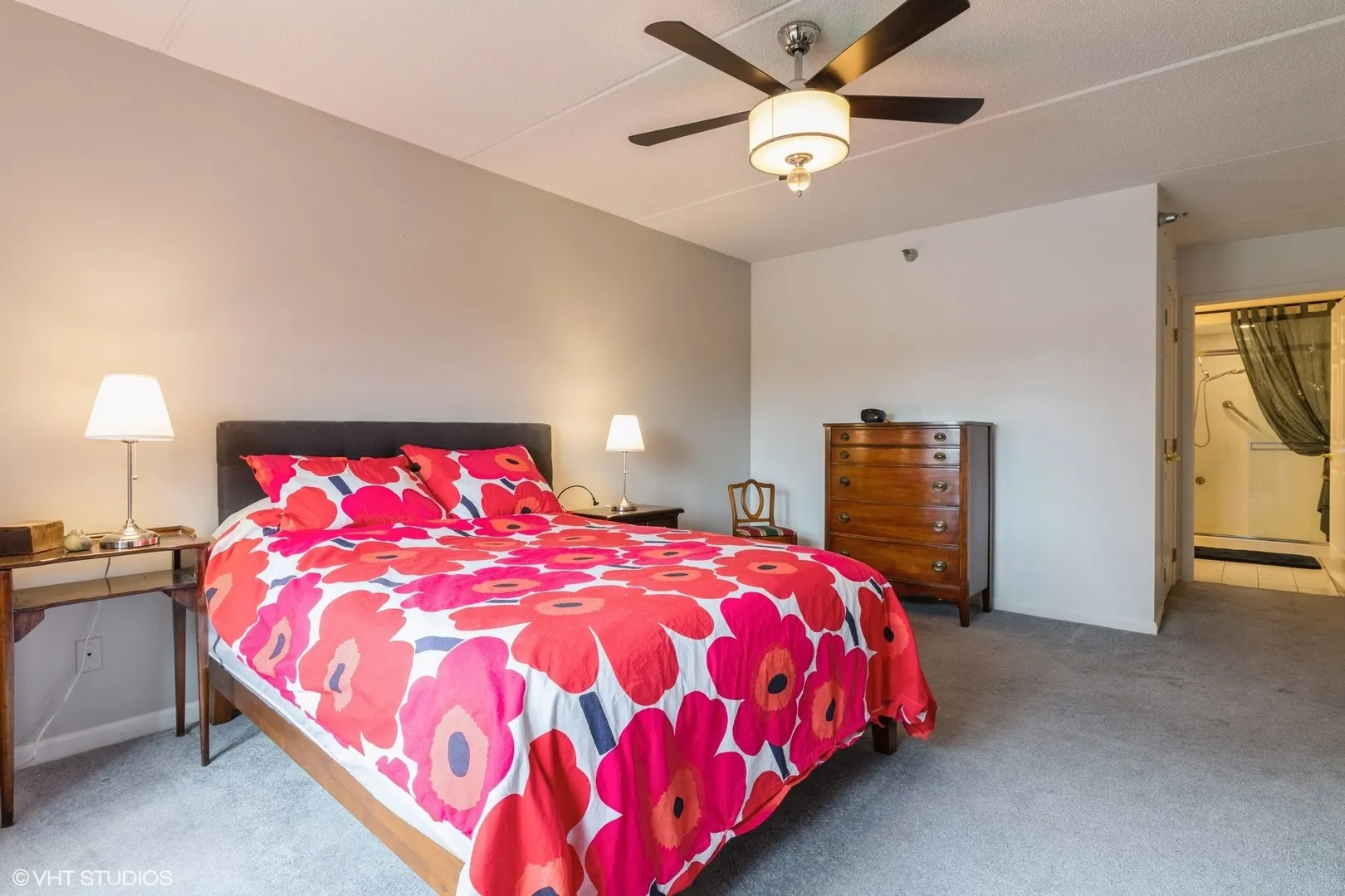 7011 W Touhy Avenue 206 IL