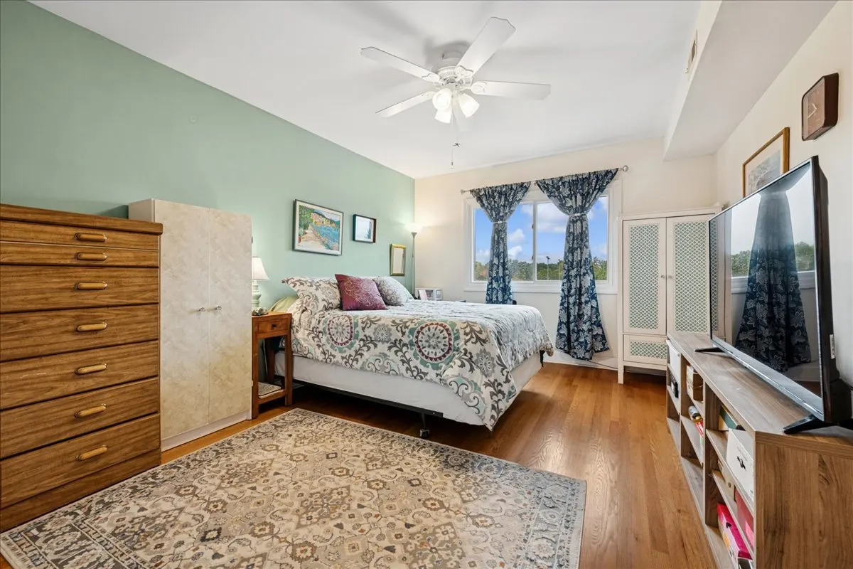 5001 Madison Street 3A IL