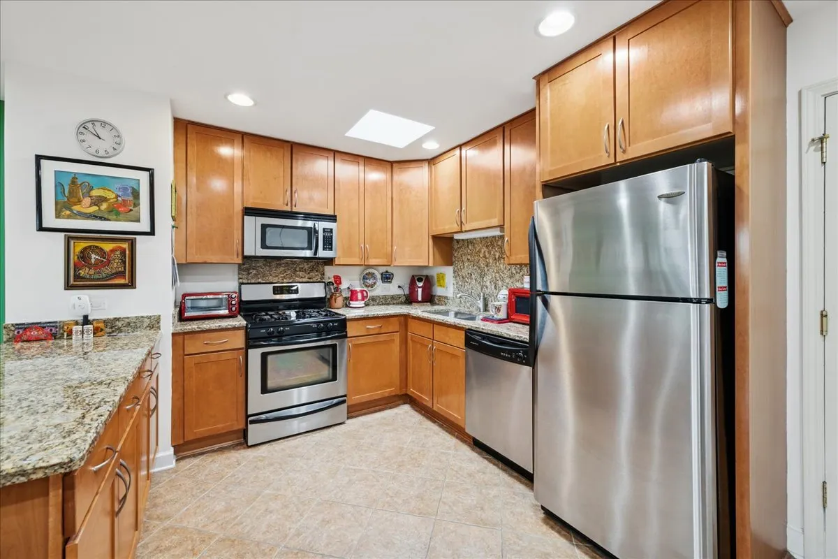 5001 Madison Street 3A IL